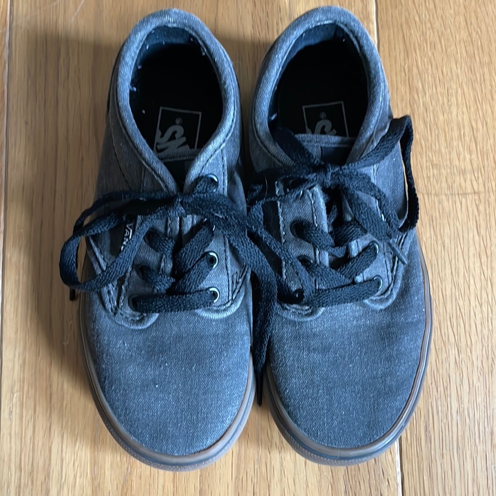 Vans Boys shoes in size 12 (US Youth) black with brown rubber sole